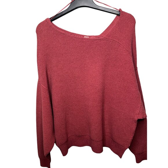 Free People Asymetrical Neck Dolman Long Sleeve Sweater Size Medium - Picture 3 of 11